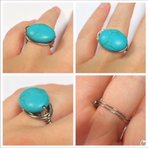 Handmade turquoise magnesite wire wrapped ring - Picture 2 of 3